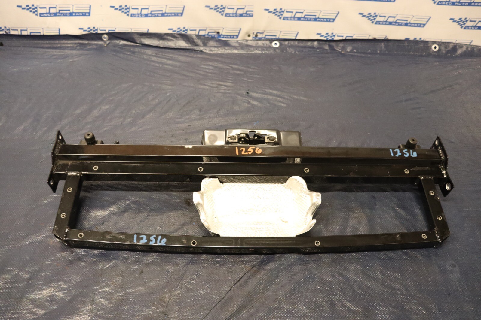 2012 AUDI R8 5.2 QUATTRO SPYDER V10 OEM REAR HATCH AIR CLEANER BRACKET #1256