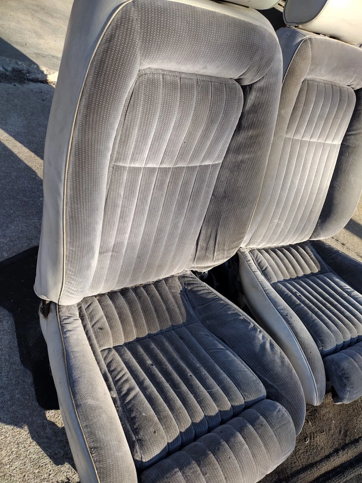 Ford Mustang Fox 1987-1993 carrocería asientos delanteros izquierdo derecho conductor pasajero OEM Foto 2 de 4