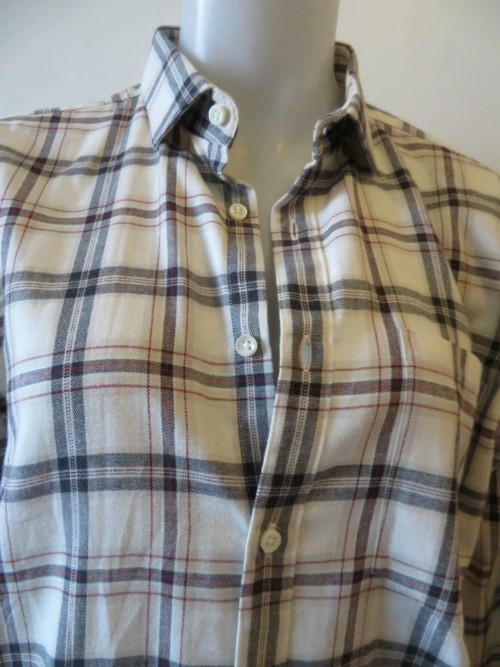 CAMISA MASCULINA SPURR XADREZ CREME VERMELHO PRETO BOTÃO PARA BAIXO TAMANHO M* - Imagem 4 de 4