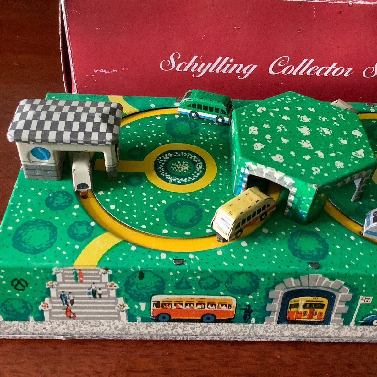 Wind Up Metal Car Track Toy w/Key Russian Repro Schylling