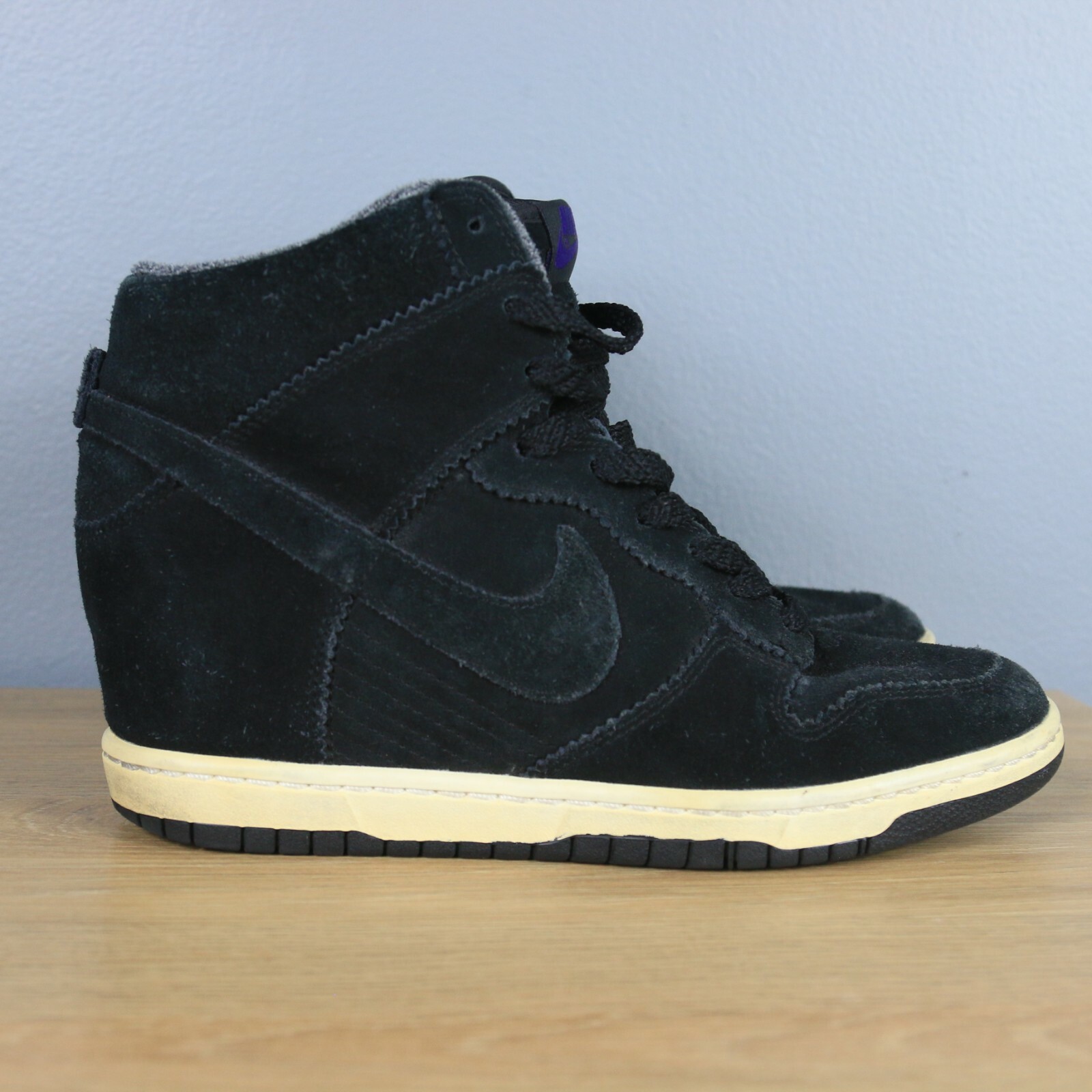 nike dunk sky hi white