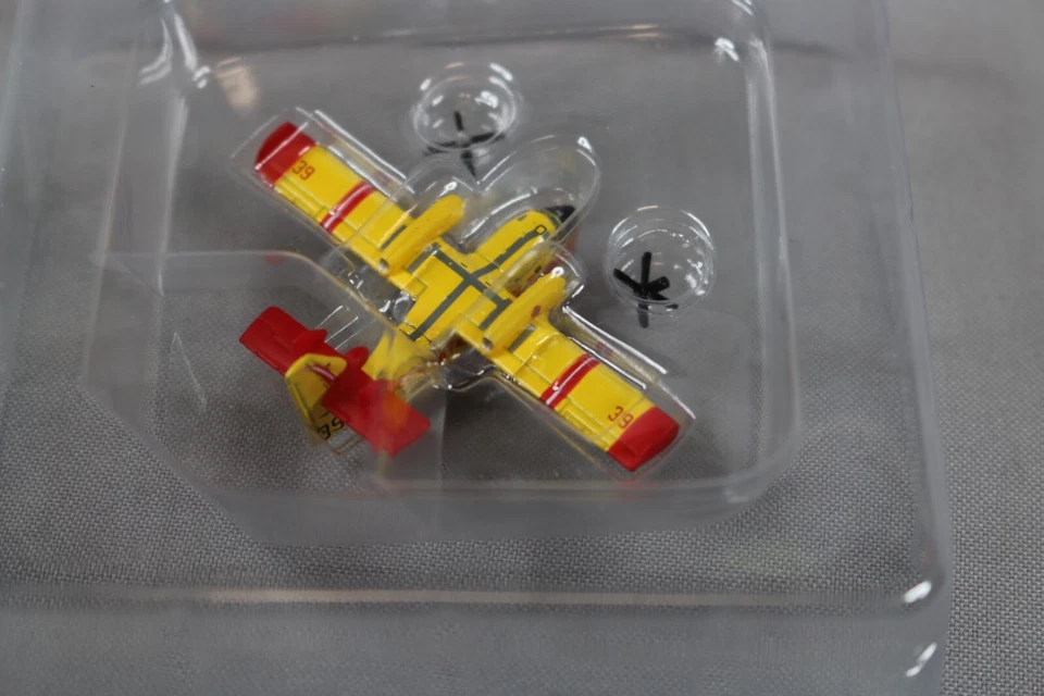 ZC2816 Zenith 1/500 Boite 12 hydravion canadair CL-415 F-ZBEG 39 securite civile - Photo 4/4