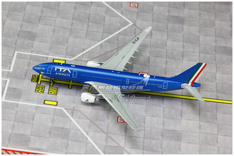 1:400 GeminiJets ITA Airways BOEING A330-200 Airplane