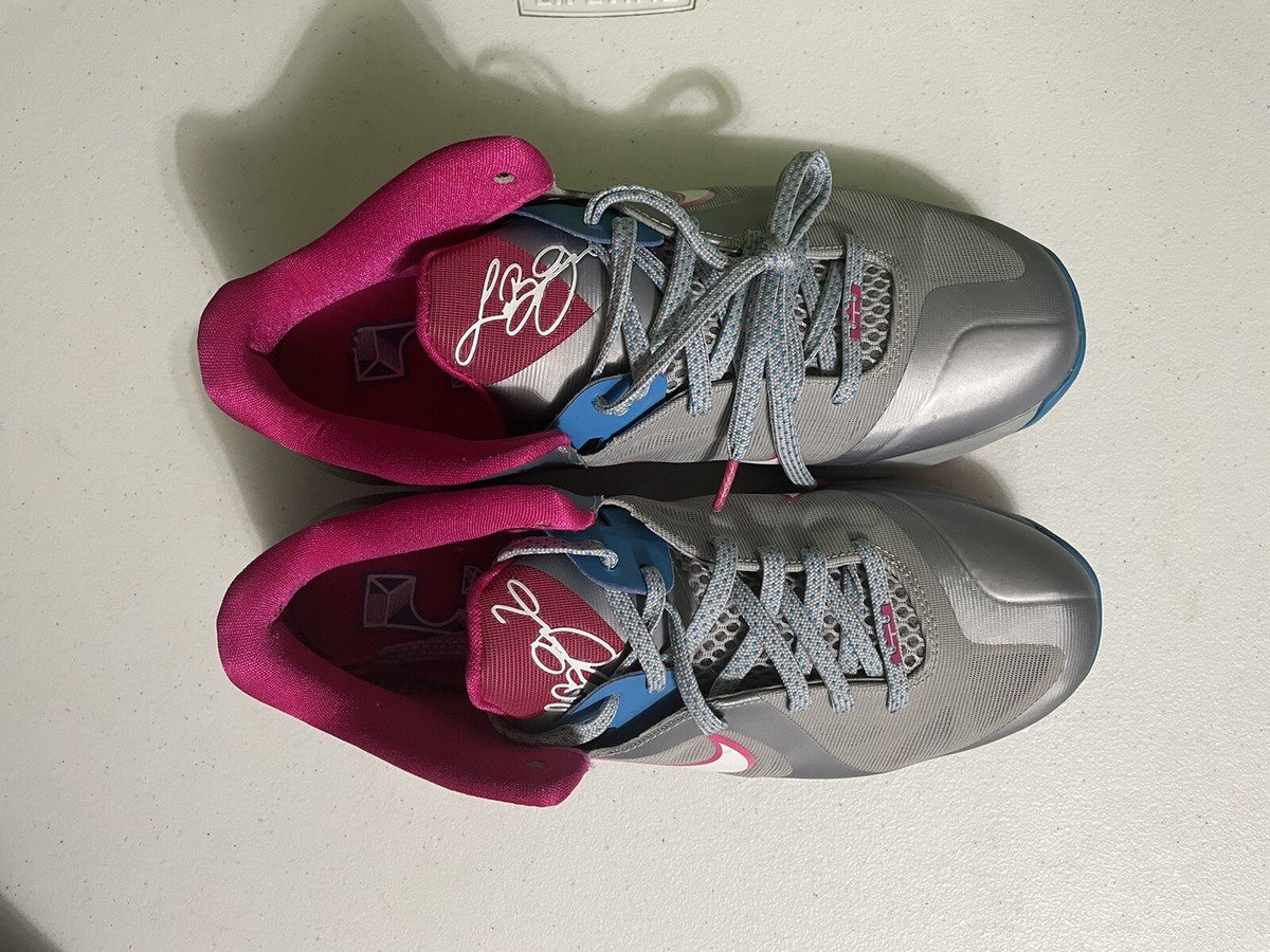 Size 11 - Nike LeBron 9 Low Fireberry 2012 Grey Pink Men