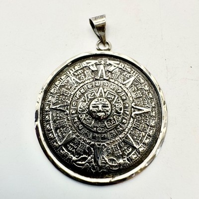 Vintage massiver Sterlingsilber 925 Azteken Kalender Kreis Anhänger Größe 2,5'' Länge