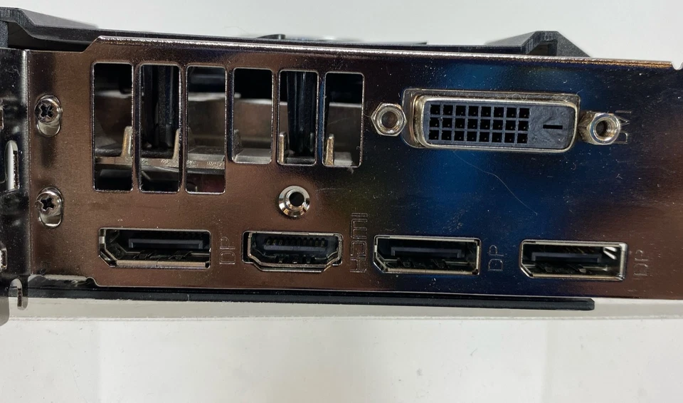 AMD Sapphire Nitro R9 390 8G GDDR5 GPU Graphics Card 1D - Image 4 of 4