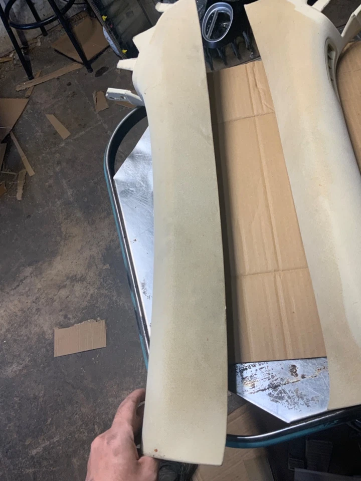 Lincoln MKZ 2013-2016 delantero izquierdo lado del conductor y del pasajero moldura de pilar OEM Foto 3 de 4