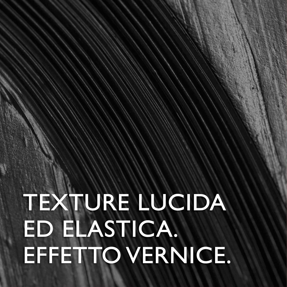 Milano - Set Regalo Donna Pochette Rossa, Include Mascara like a PRO, Matita Occ - Immagine 4 di 4