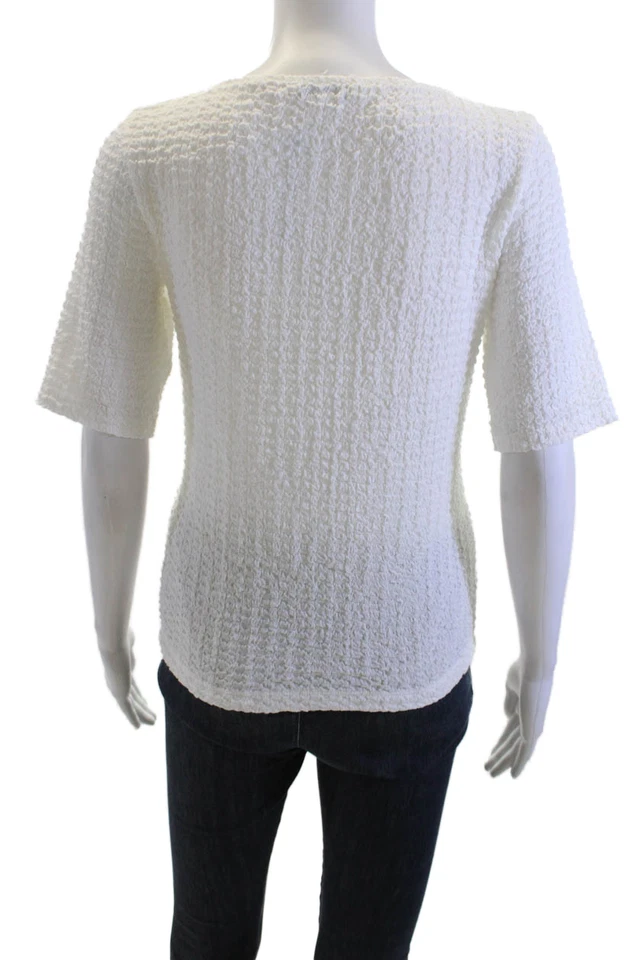 Blusa Vince Feminina Básica Branca Decote V Manga Curta Pequena Tamanho 3 - Imagem 3 de 4