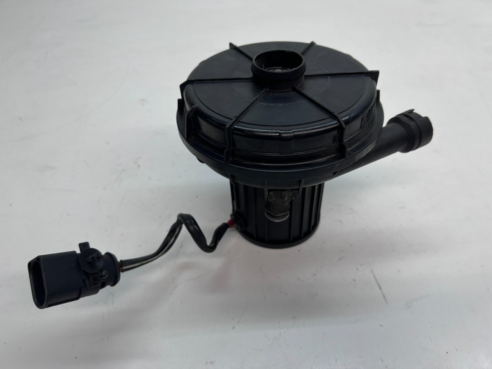 LAMBORGHINI AVENTADOR LP700 SECONDARY AIR PUMP OEM 400906601 400998075