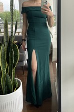 Lulu’s - Aveline Forest Green Off-the-Shoulder Maxi Dress - Women’s Size Small