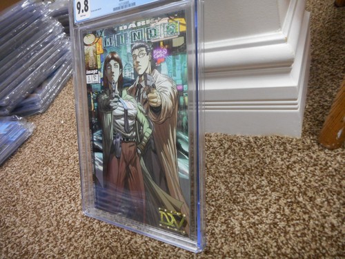 Darkminds 1 cgc 9.8 Dreamwave Image 1998 MINT WHITE pgs Pat Lee Variant cover - Picture 2 of 5
