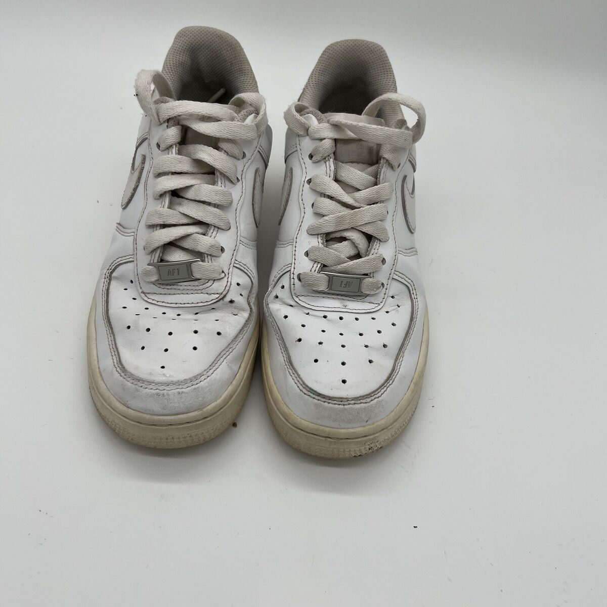 MensNike Air Force 1 Low AF1 Mens US 6 Triple White Leather MensNike Air Force 1 Low AF1 Mens US 6 Triple White Leather
