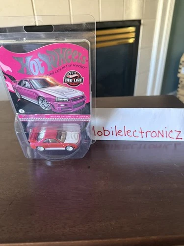 1/64 HOT WHEELS CAR RLC REDLINE CLUB MATTEL  NISSAN SKYLINE GT-R (BNR34) PINK