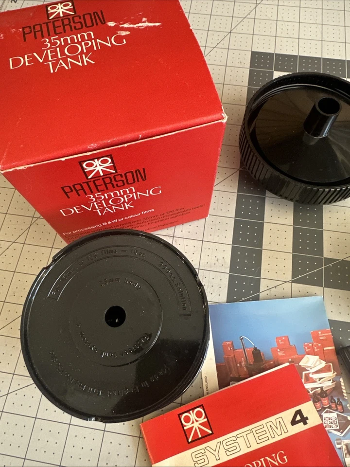 Tanque de desarrollo de película Paterson Super System 4 35 mm 126 mm A+ caja abierta Foto 2 de 4