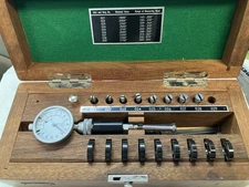 Diatest DIAL BORE GAGE . 165  - .394 in. By / .0001”. Split Anvil