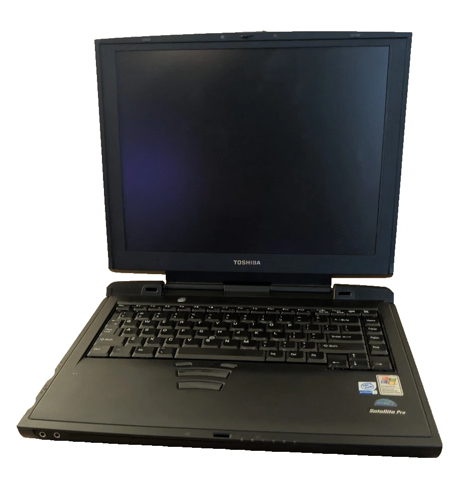 ORDINATEUR PORTABLE Toshiba Tecra 8200 Pentium III Pour Pièce Avec Cable EUR 22,90 - FR