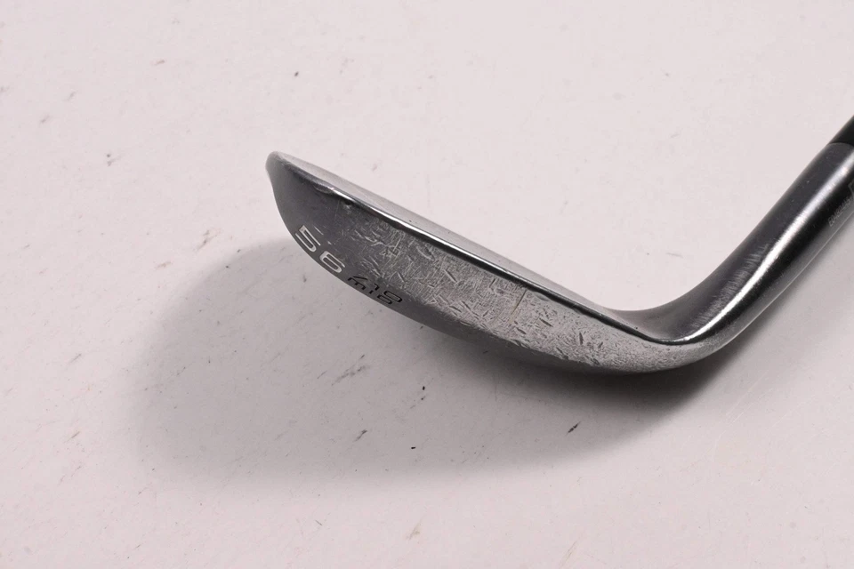 Cleveland RTX-4 Sand Wedge / 56 Degree / Stiff Flex Dynamic Gold S400 Shaft - Image 3 of 4