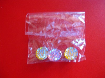 Neu 2.Button/Knopf 5,5mm Durchmesser 2cm Irisierend