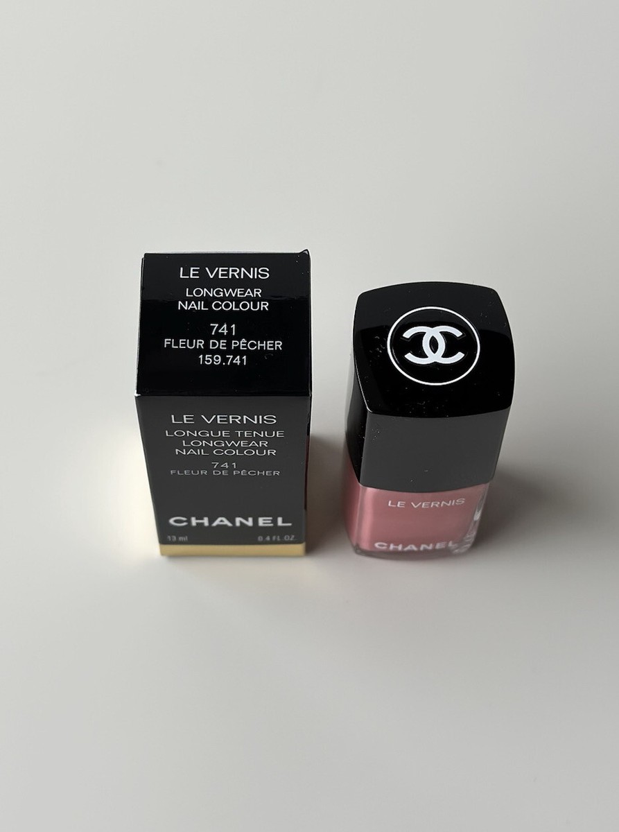 CHANEL LE VERNIS Longwear Nail Polish Limited Edition 741 FLEUR DE