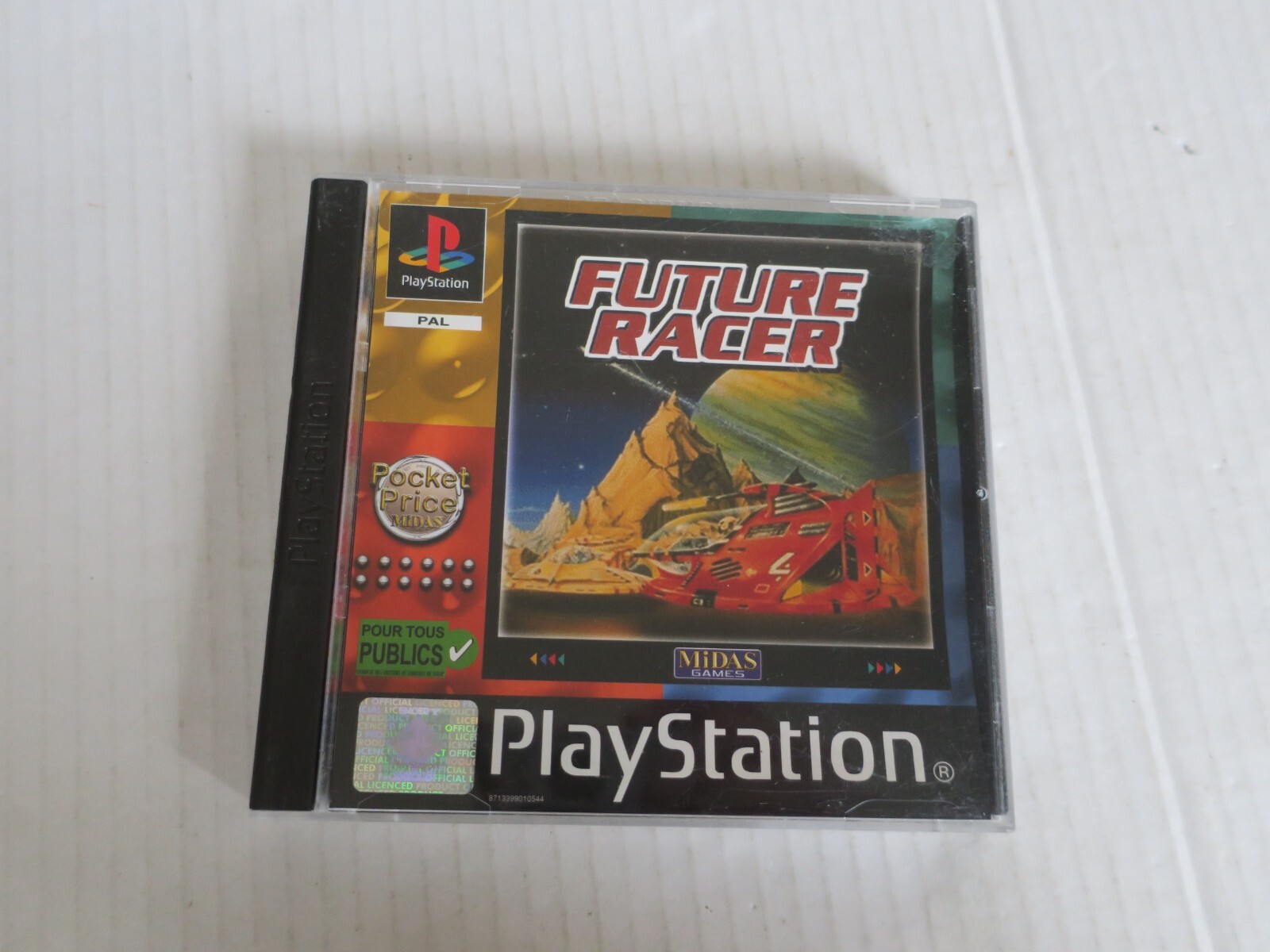 FUTURE RACER     ----- pour PS1  --- complet