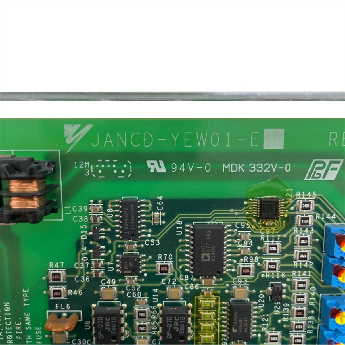 拡張カード Yaskawa JANCD-YEW01-E Welding Board JANCD-YEW01-E welding board for Yaskawa robot DX100/DX200