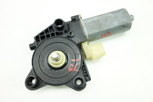 01-07 Mercedes W203 C230 C55 C240 Rear Left Window Regulator Motor 2038202942 - Picture 2 of 4