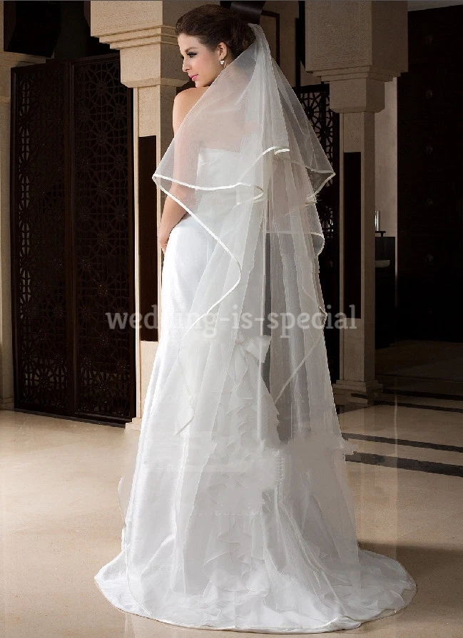 Champaign Bridal Veil 2 Tier Floor/Chapel Satin Edge Pearls 28/78 UK