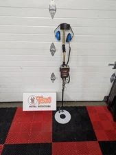Tesoro Sand Shark Waterproof Metal Detector, Tested And Working