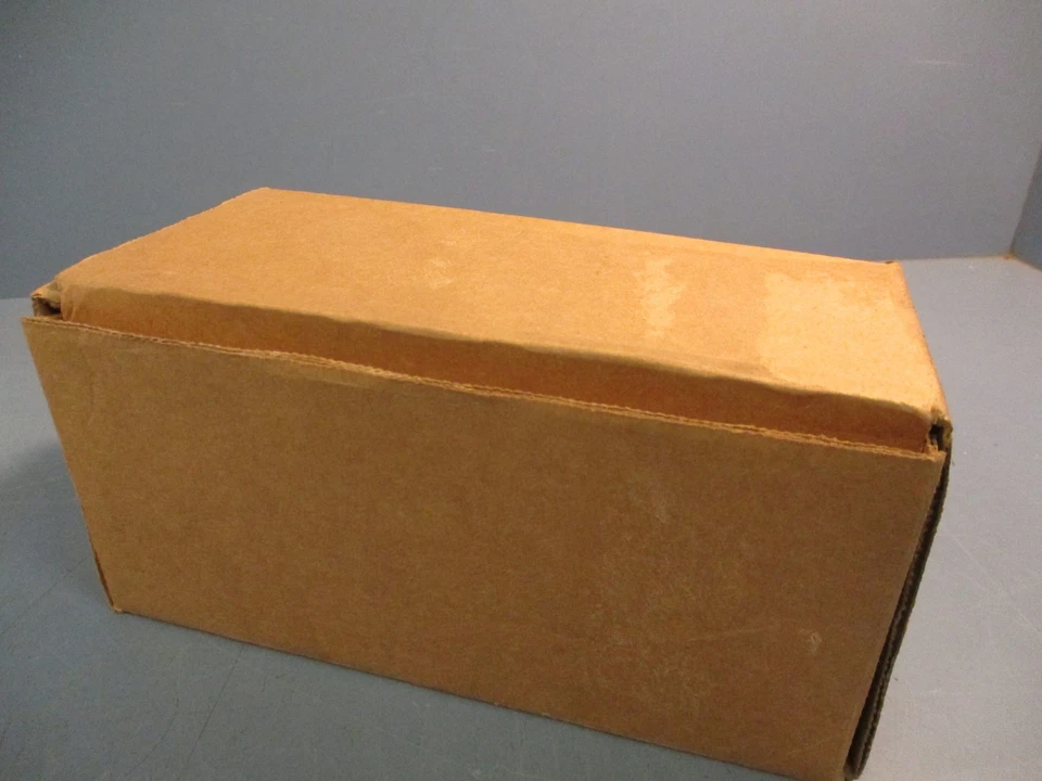 Hubbell IEC Pin & Sleeve Plug 20A 480VAC 3 Pole, 10HP IP67 - Image 3 of 4