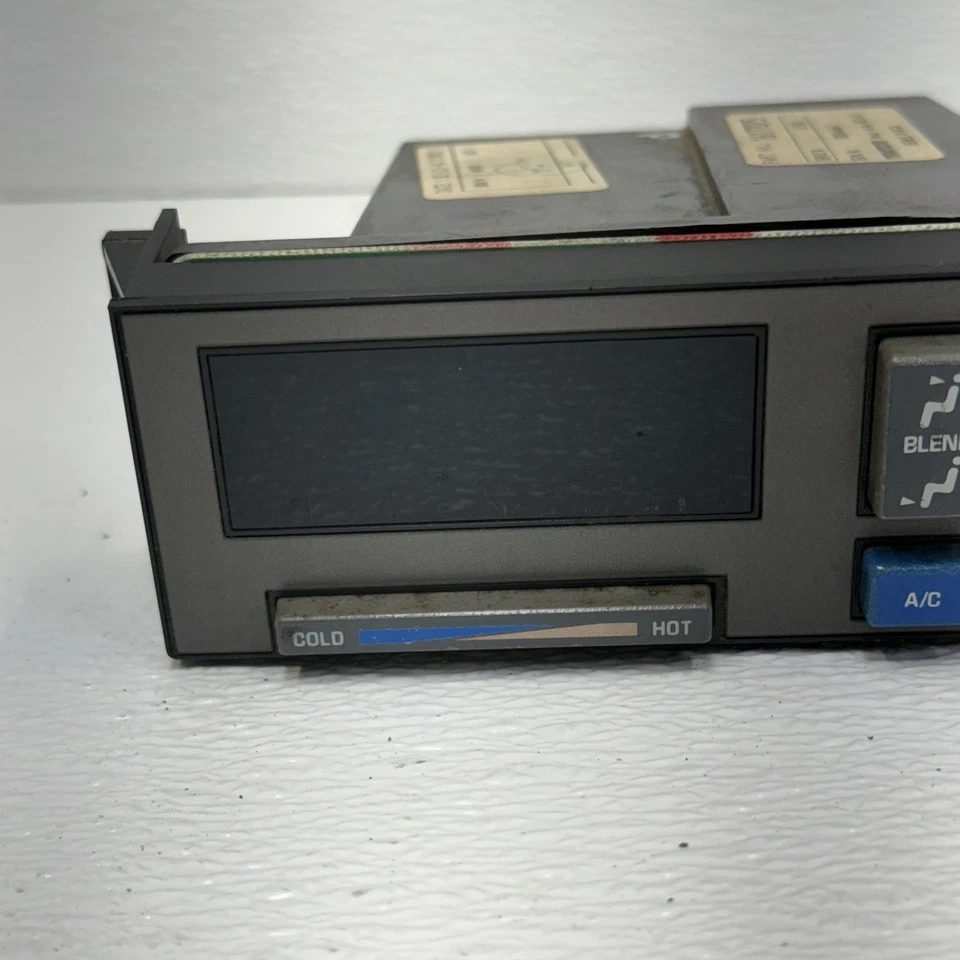 Panel de control climático Chevrolet Silverado GMC Sierra 1500 2500 1988-1994 Foto 3 de 4