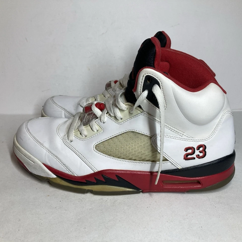 Zapatillas Hombre Talla 11 Air Jordan 5 Retro Rojo Fuego 2013 130627-120 Blanco Negro Foto 2 de 4