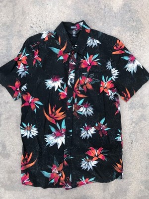 Volcom Warbler Woven Button Up Short Sleeve Red Floral Black Shirt Men Small 40''