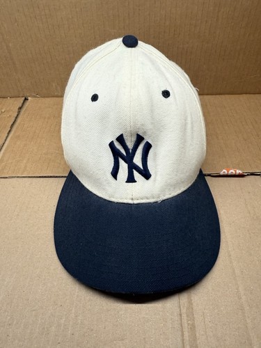 Vintage 90’s New York Yankees Hat Cap Snapback MLB Baseball New Era White Blue - Picture 2 of 17