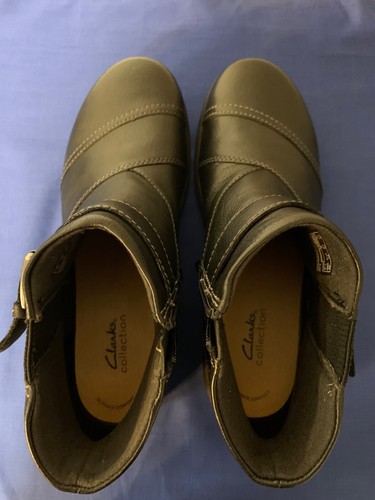 Womens Clarks Carleigh Dalia Ankle Boots. Black. 10M - Picture 4 of 6