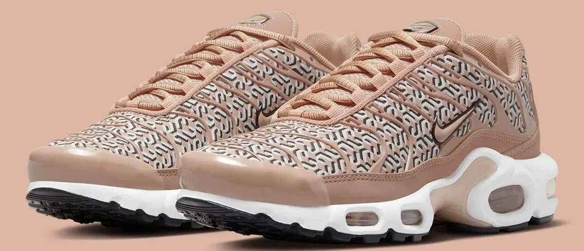 Nike Air Max Plus United in Victory W for sale | eBay