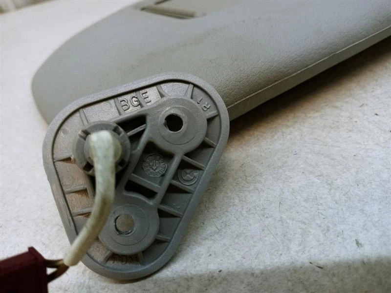 2004 BMW 325i PASSENGER RIGHT SEDAN LEATHER SUN VISOR OEM USED TESTED - Image 4 of 4