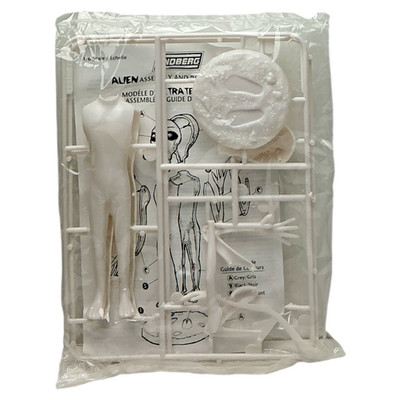 Lindberg Roswell ALIEN Plastic Model Kit 91004 No Box Factory Sealed
