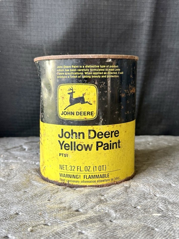 Vintage John Deere Yellow Paint Quart Can PT51 - Moline