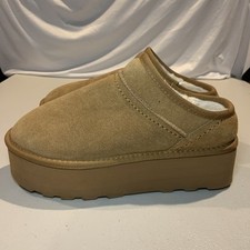 Cushionaire Memory Foam Brown Platform Slip Ons Women Size 9.5 N4