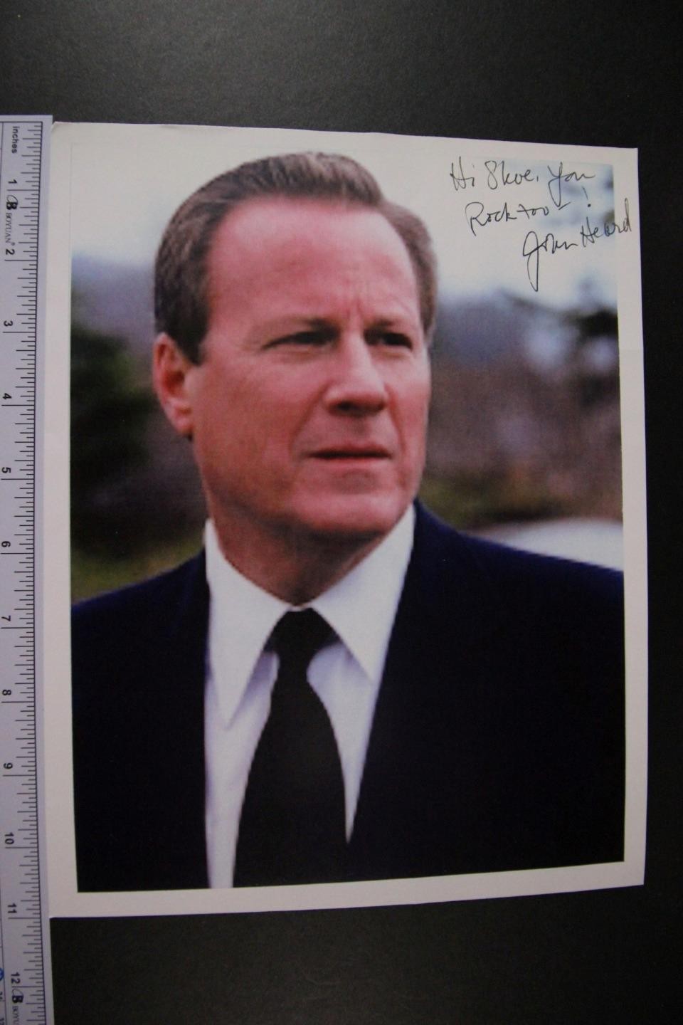 John Heard (1946-2017) (Home Alone~Awakenings~Beaches) Autograph Photo~
