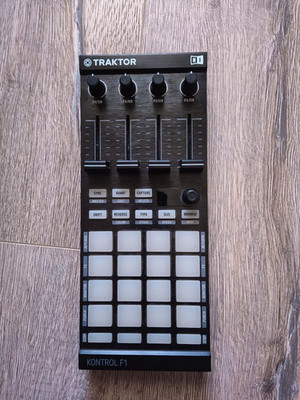 native instruments traktor kontrol f1