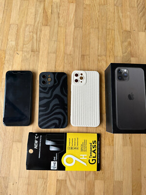 Apple iPhone 11 Pro - 256GB - Space Grau (Ohne Simlock)