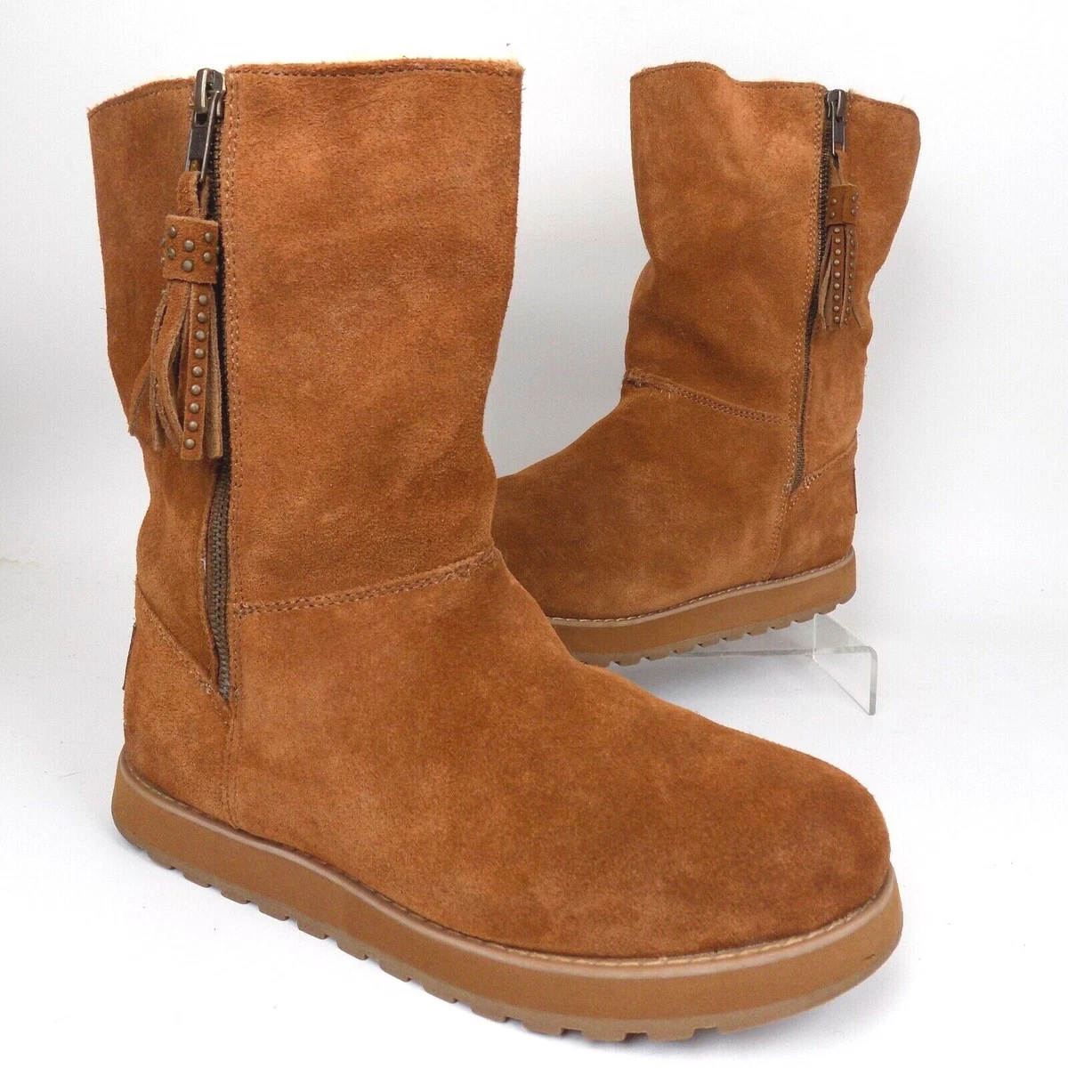 Skechers keepsake 2025 boots size 8