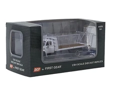 1/64 DCP WHITE CHEVY C65 SINGLE AXLE FLATBED