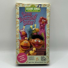 Sesame Street Sing Yourself Silly VHS 1990 Ho...
