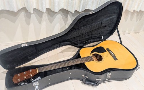 [With hard case] Fender acoustic guitar CD-60NAT-DS-V2