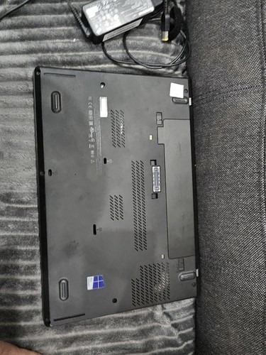 J1176 Lenovo Thinkpad T450 Core i5-5300U 2.30GHz 8GB Ram 180GB SSD Win 10 Laptop - Picture 15 of 18