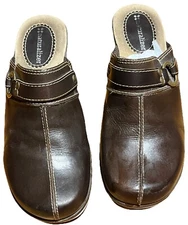 Naturalizer Women’s 7.5 Brown Faux Leather Slip-On Backless Clogs