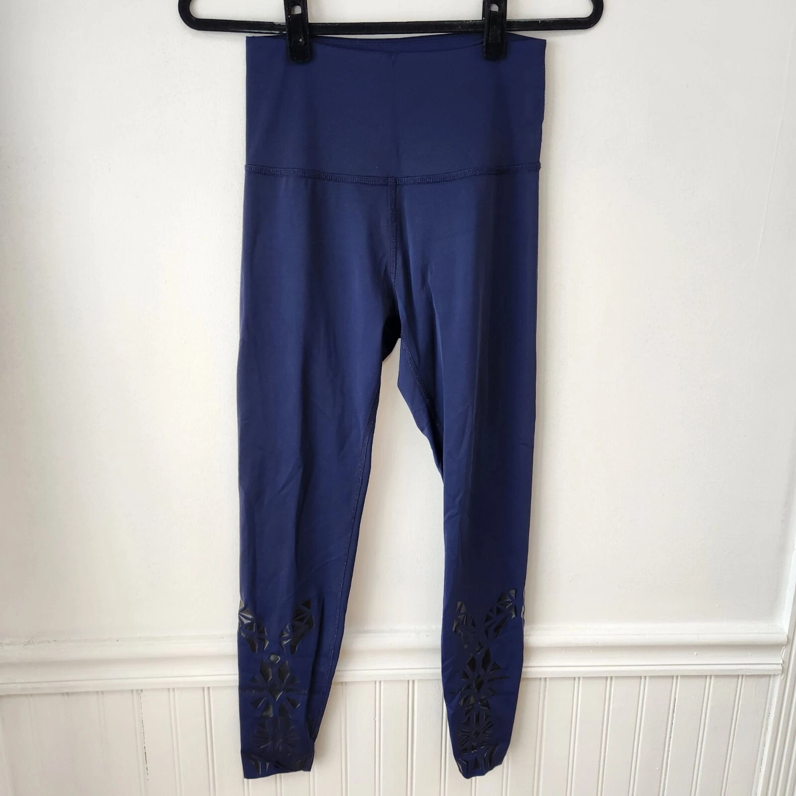 beyond-yoga high waisted geometric detail full length leggings